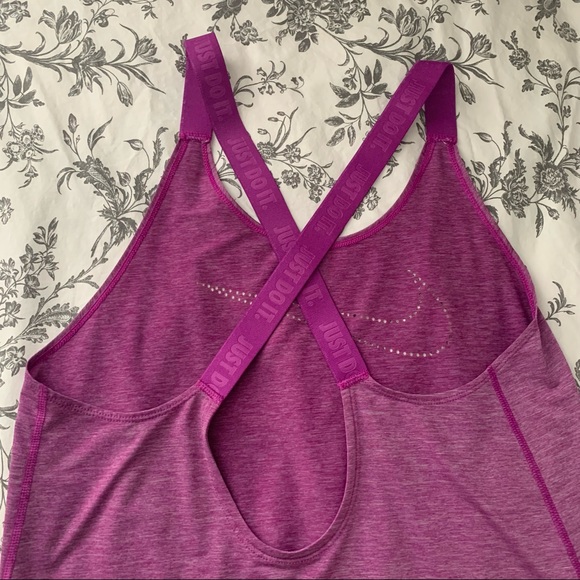 Nike Dri-Fit Top - Picture 4 of 5